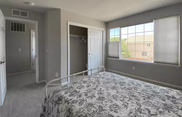 Coliving in Thornton - Outer Denver, Denver