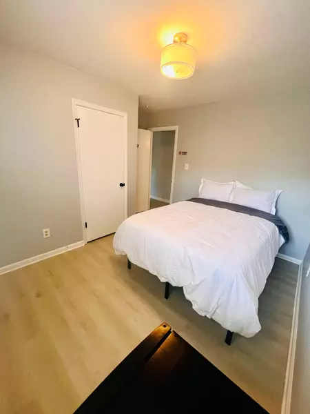 Coliving in North Sharon Amity / Reddman Road - East Charlotte, Charlotte