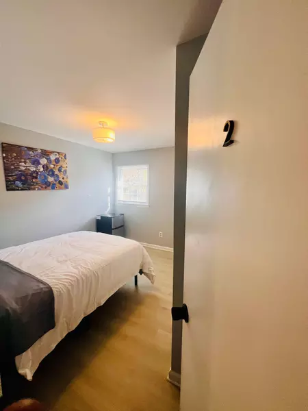 Coliving in North Sharon Amity / Reddman Road - East Charlotte, Charlotte