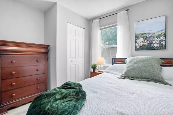 Coliving in College Park JAX - Northside, Jacksonville