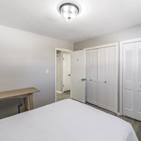 Coliving in Lee's Summit - Outer KCMO, Kansas City