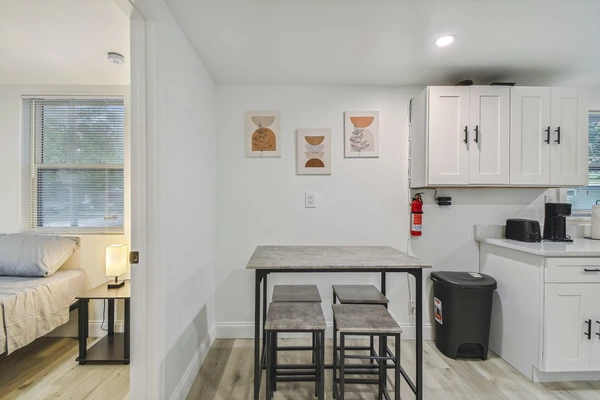 Coliving in Lealman - Clearwater-St. Petersburg, Tampa