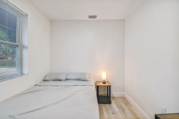 Coliving in Lealman - Clearwater-St. Petersburg, Tampa