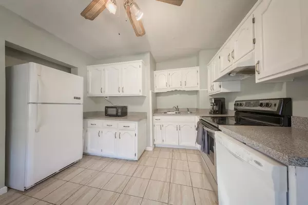 Coliving in Country Club Plaza - KCMO, Kansas City