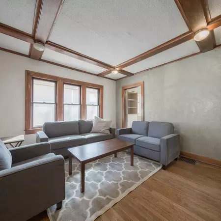 Coliving in Country Club Plaza - KCMO, Kansas City