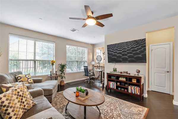 Coliving in Farmers Branch - Nw Dallas, Dallas