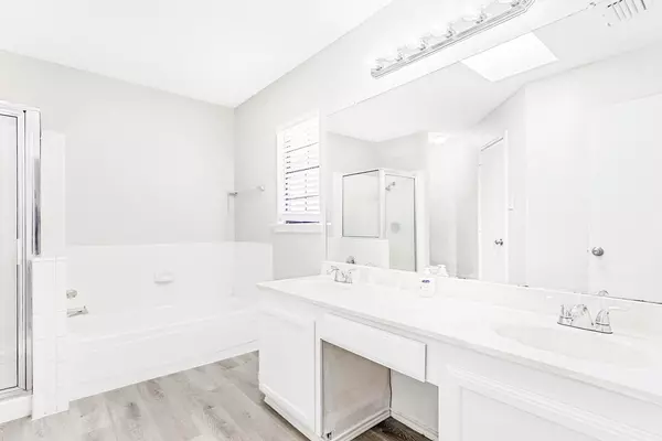 Coliving in White Settlement - Forth Worth, Dallas