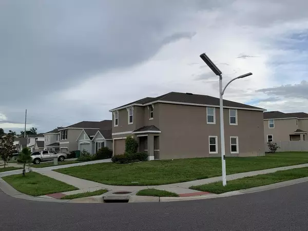 Coliving in Zephyrhills - North Tampa, Tampa