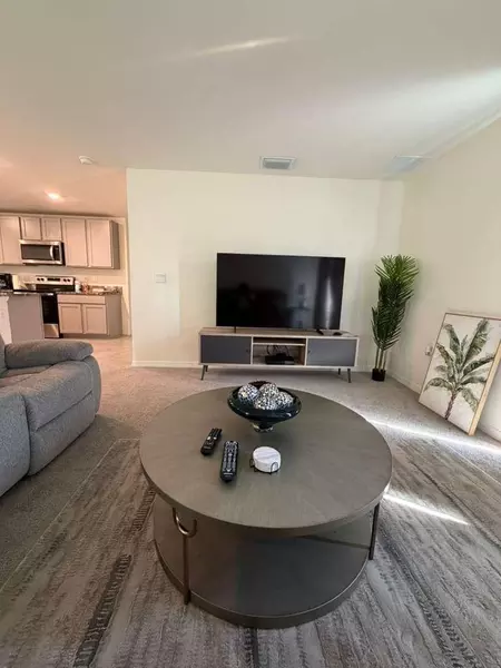 Coliving in Zephyrhills - North Tampa, Tampa