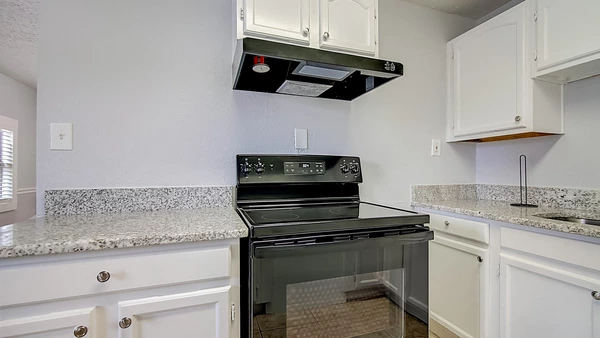 Coliving in Grant Park Tampa - East Tampa, Tampa
