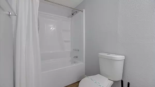 Coliving in Grant Park Tampa - East Tampa, Tampa