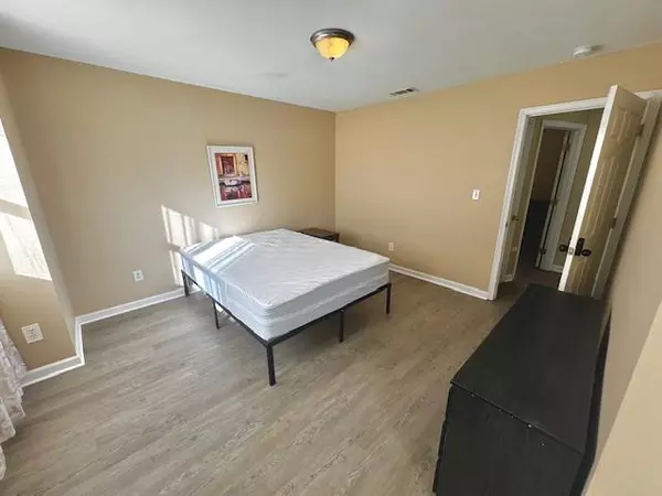 Coliving in Southeast Raleigh - South Raleigh, Raleigh