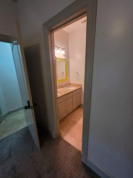 Coliving in Cedar Hill - Sw Dallas, Dallas