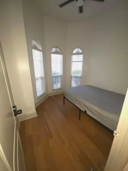 Coliving in Cedar Hill - Sw Dallas, Dallas