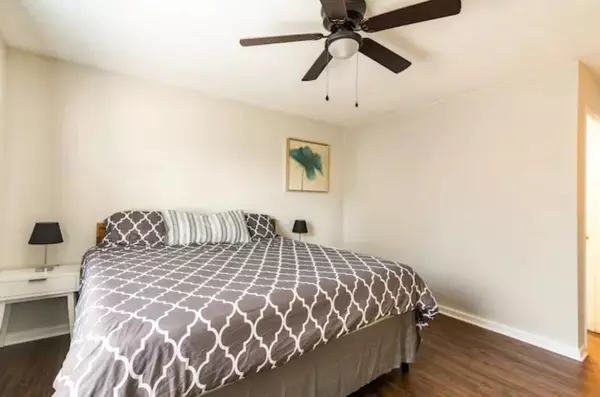 Coliving in Wesley Heights - Central Charlotte, Charlotte