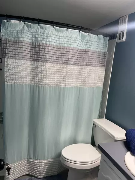 Coliving in Lealman - Clearwater-St. Petersburg, Tampa