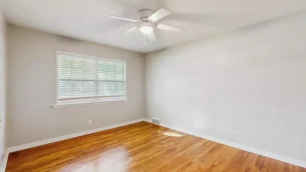 4 bedrooms apartment for rent in Central Arlington - Arlington, Dallas