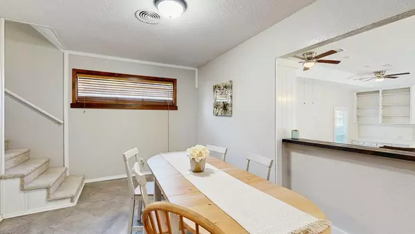 4 bedrooms apartment for rent in Central Arlington - Arlington, Dallas