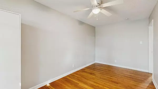 4 bedrooms apartment for rent in Central Arlington - Arlington, Dallas