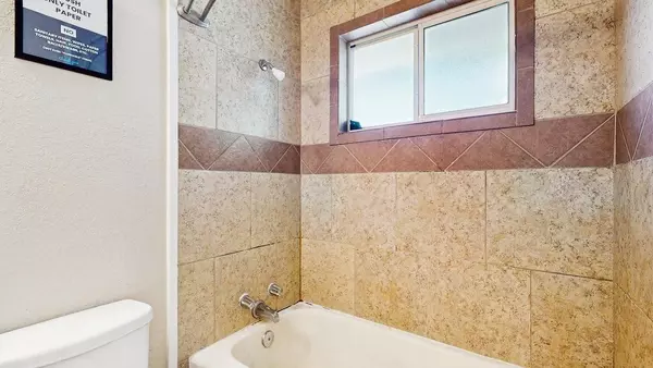 4 bedrooms apartment for rent in Central Arlington - Arlington, Dallas