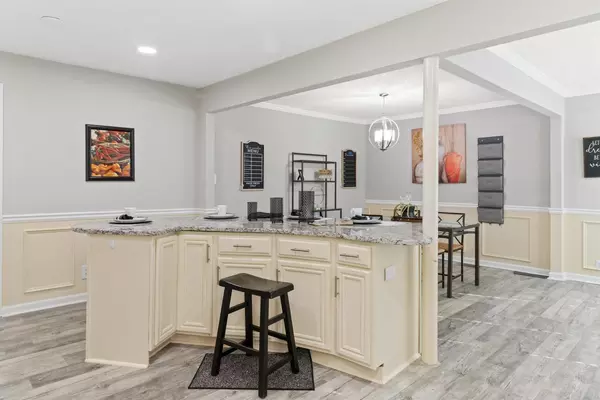 7 bedrooms apartment for rent in Avondale Estates - East Atl, Atlanta