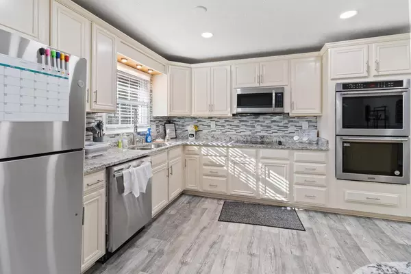 7 bedrooms apartment for rent in Avondale Estates - East Atl, Atlanta