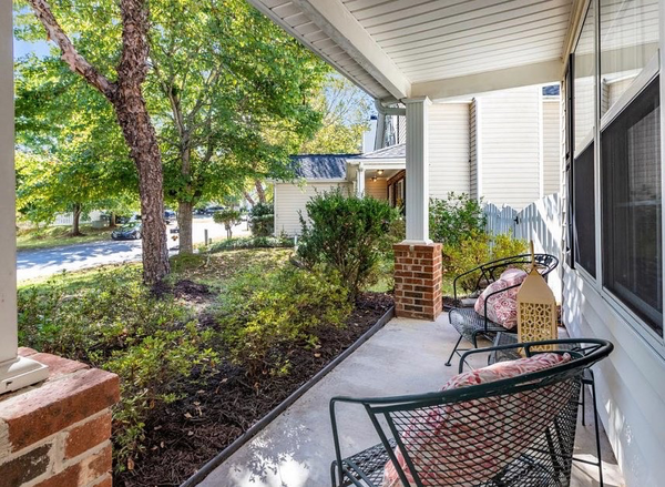 Coliving in Woodcroft - Durham, Raleigh