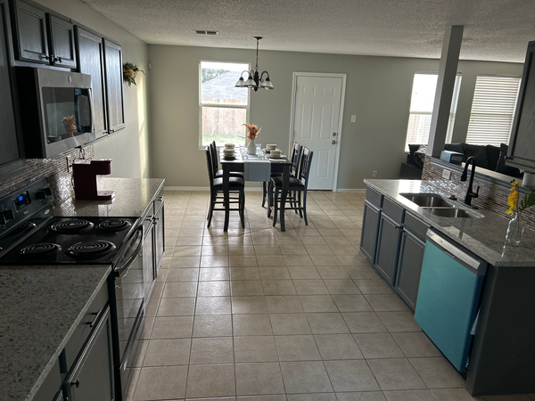 Coliving in Grand Prairie - Sw Dallas, Dallas