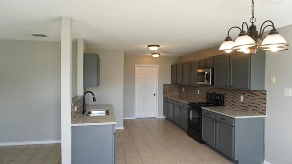 Coliving in Grand Prairie - Sw Dallas, Dallas