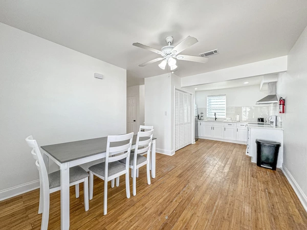 Coliving in Hollygrove - Uptown & Carrollton, New Orleans