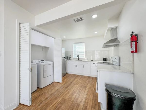 Coliving in Hollygrove - Uptown & Carrollton, New Orleans