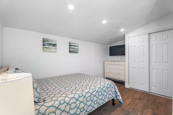 Coliving in Huntington Beach - Orange County, Los Angeles