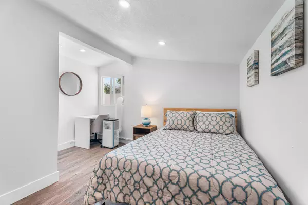 Coliving in Huntington Beach - Orange County, Los Angeles