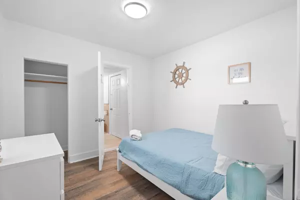 Coliving in Huntington Beach - Orange County, Los Angeles