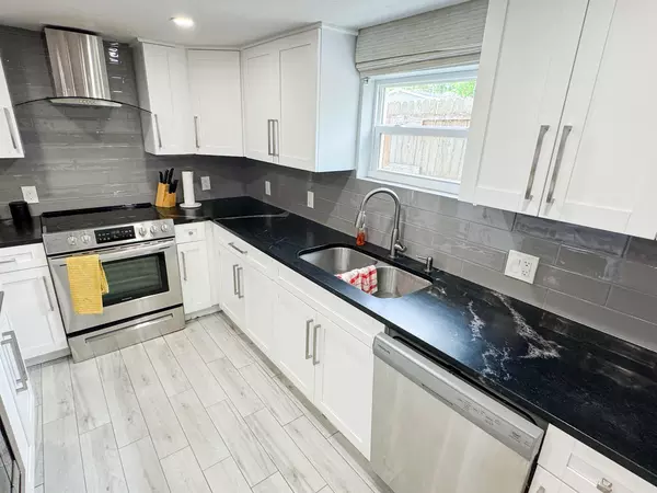 Coliving in Lealman - Clearwater-St. Petersburg, Tampa