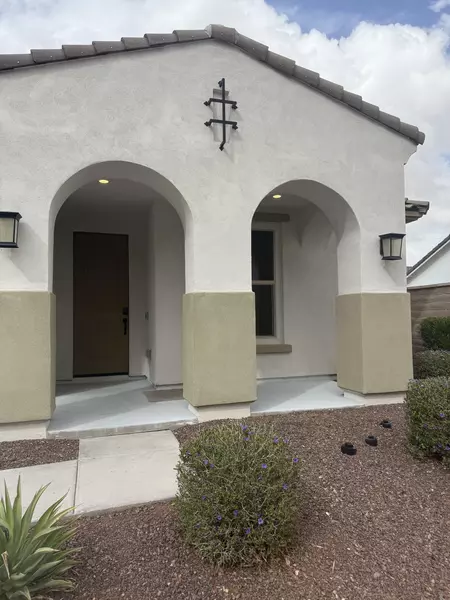 Coliving in Litchfield Park - SW Valley, Phoenix