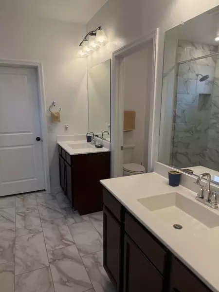 Coliving in Litchfield Park - SW Valley, Phoenix