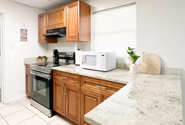 Coliving in Forest Hills Tampa - North Tampa, Tampa