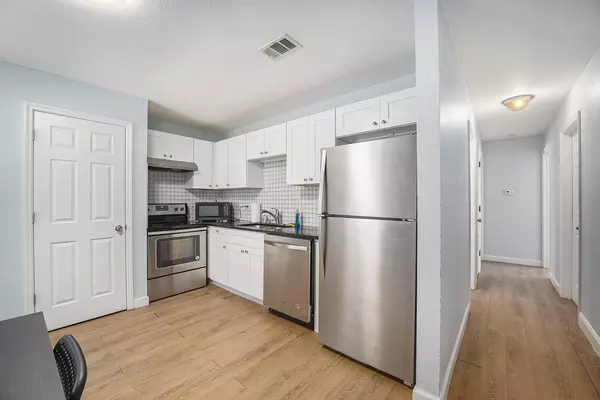 Coliving in Grant Park Tampa - East Tampa, Tampa