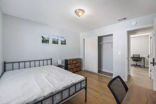 Coliving in Grant Park Tampa - East Tampa, Tampa