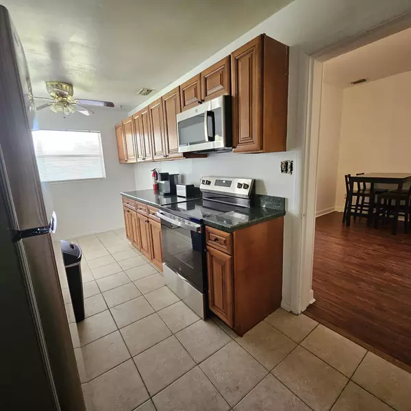 Coliving in Holden Heights - Central Orlando, Orlando