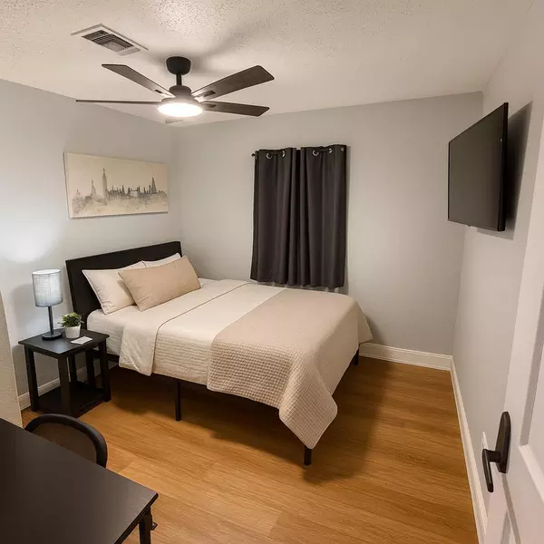 Coliving in Central Southwest - Sw Houston, Houston
