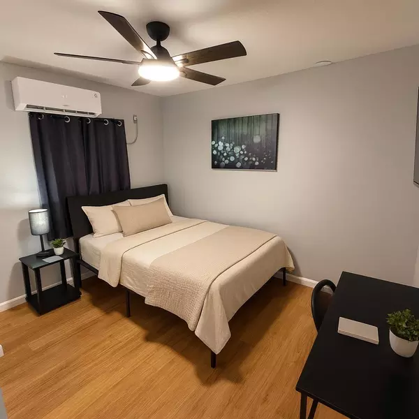 Coliving in Central Southwest - Sw Houston, Houston