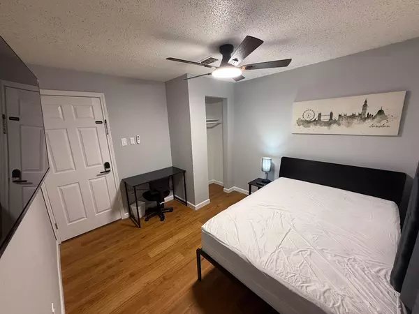 Coliving in Central Southwest - Sw Houston, Houston