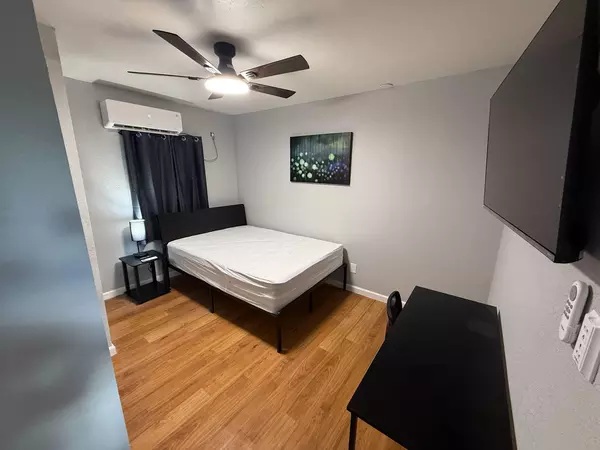 Coliving in Central Southwest - Sw Houston, Houston