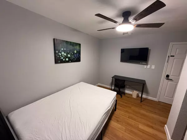 Coliving in Central Southwest - Sw Houston, Houston