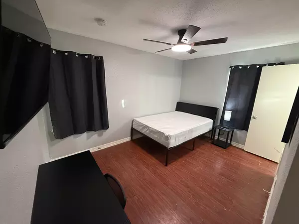 Coliving in Central Southwest - Sw Houston, Houston