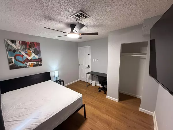 Coliving in Central Southwest - Sw Houston, Houston