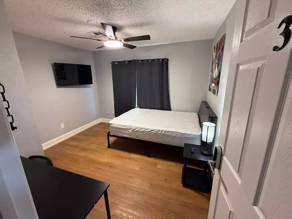 Coliving in Central Southwest - Sw Houston, Houston
