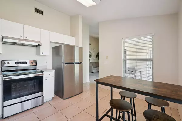 Coliving in Melbourne - Outer Orlando, Orlando